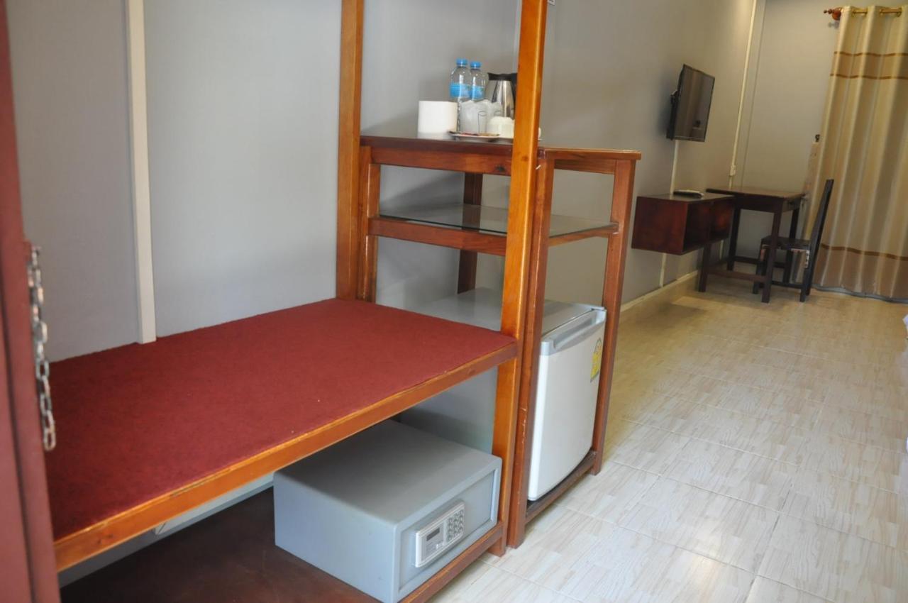 Pilgrim'S Kitchen & Inn Savannakhet Buitenkant foto